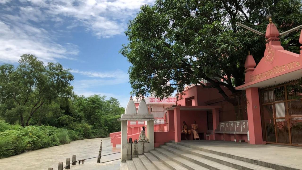 ハリドワールAmrit Bhawanアパートメント エクステリア 写真